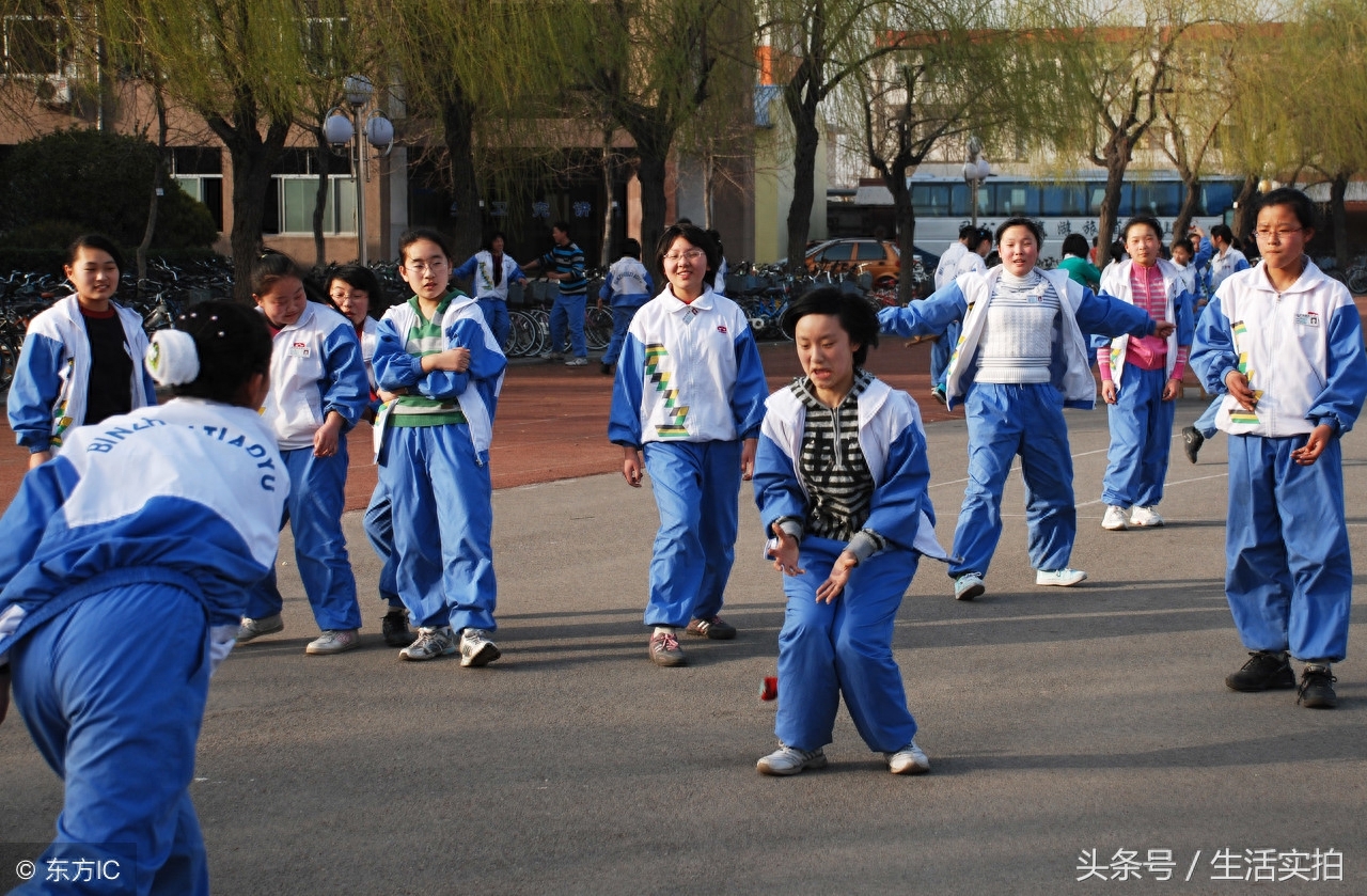 小學生游戲100例_小學生玩什么游戲_小學生游戲玩法